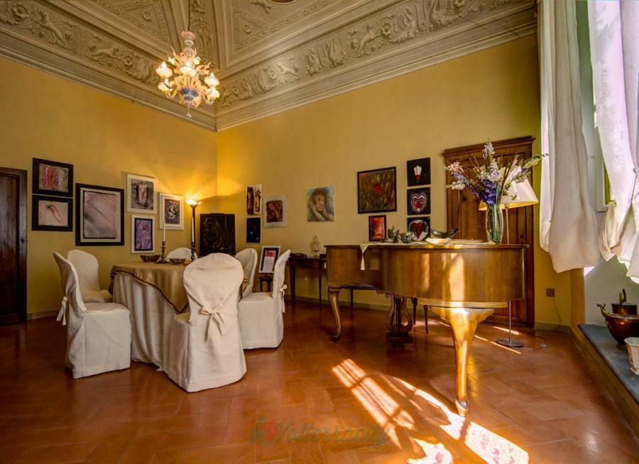 Residenza Storica Palazzo Ricciarelli Villa Volterra Exterior photo